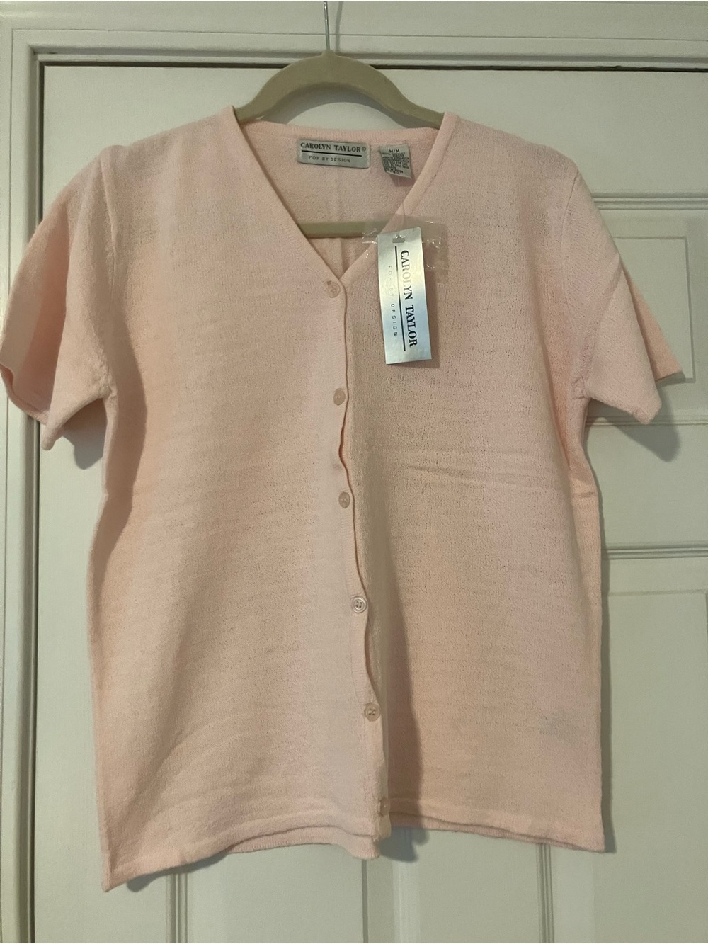 NWT Carolyn Taylor Pastel Baby Pink Short Sleeve Cardigan Sweater M